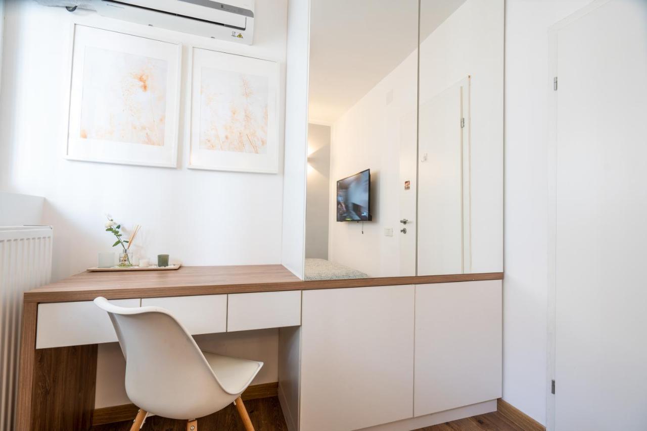 Cozy Design Apartament In Magheru Bucarest Extérieur photo